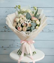 Букет цветов из:  Розы и Лизиантусы #REPLACE_PRED# Алексеевском Ставропольского края