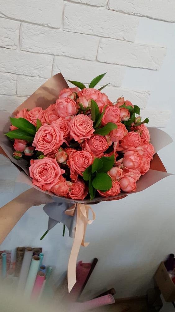 Букет цветов из: Розы в Алексеевском Ставропольского края