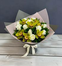 Букет цветов из:  Орхидеи и Розы в Алексеевском Ставропольского края