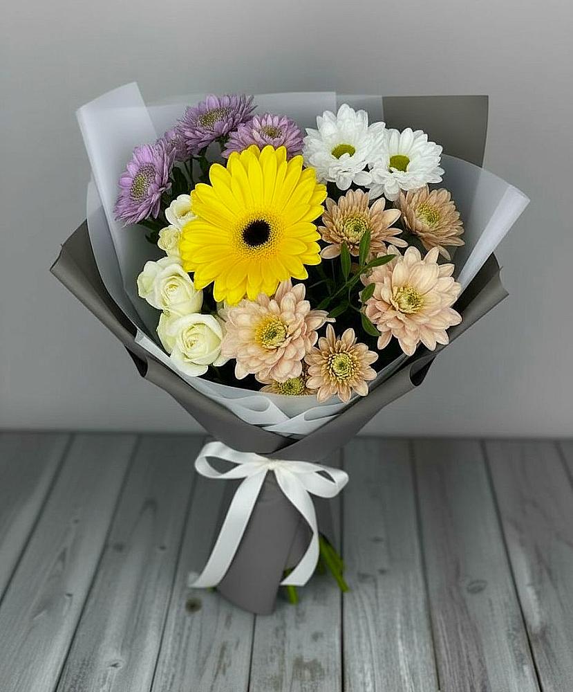 Букет цветов из: Розы, Герберы и Хризантемы в Алексеевском Ставропольского края