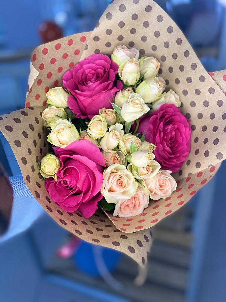 Букет цветов из: Розы в Алексеевском Ставропольского края