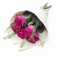 Букет цветов из:  Розы в Алексеевском Ставропольского края