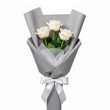 Букет 3 белые розы #REPLACE_PRED# Алексеевском Ставропольского края