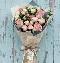 Букет цветов из:  Розы в Алексеевском Ставропольского края