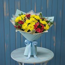 Букет цветов из:  Альстромерии и Хризантемы в Алексеевском Ставропольского края