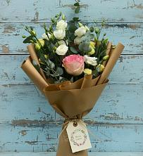Букет цветов из:  Розы и Лизиантусы в Алексеевском Ставропольского края